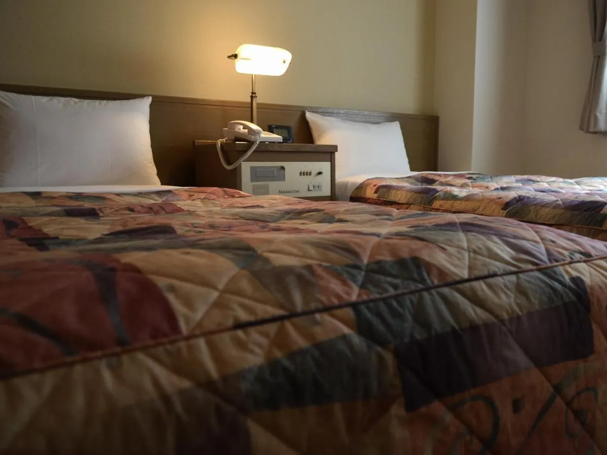 Yokohama Mandarin Hotel 3*, יוקוהאמה יפן