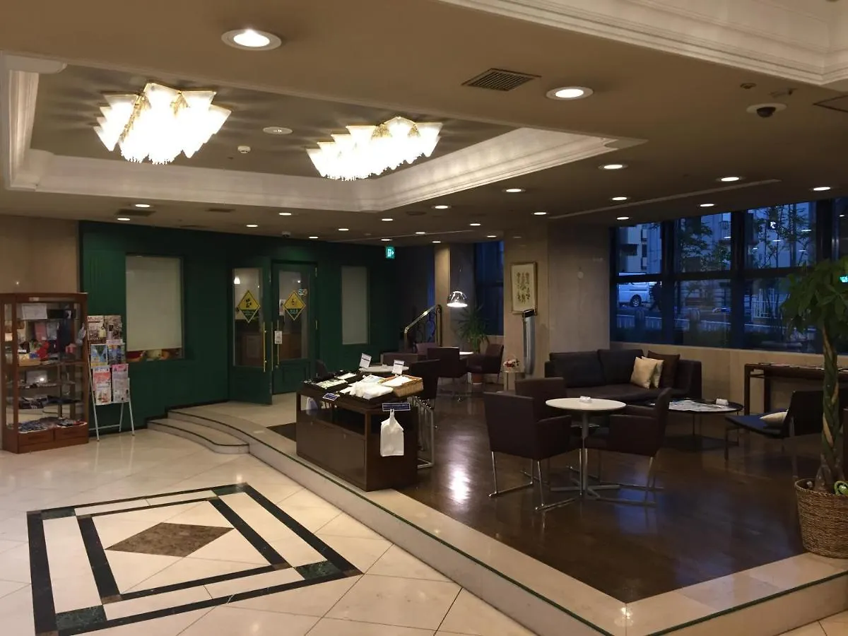 ***  Yokohama Mandarin Hotel יפן