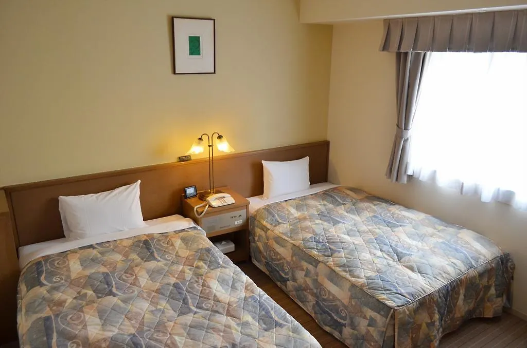 Yokohama Mandarin Hotel 3*, יוקוהאמה